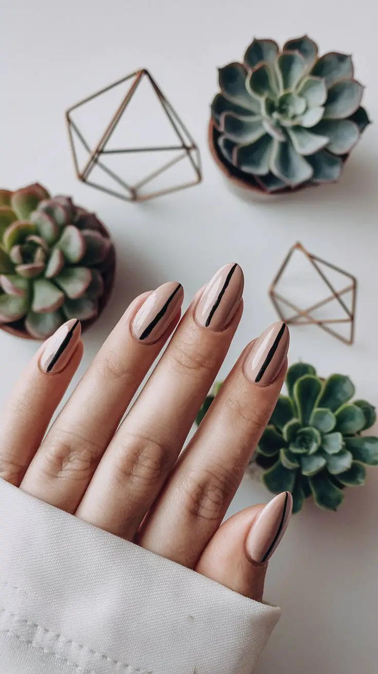 Minimalist Lines (For the “I’m Not Like Other Girls” Aesthetic)