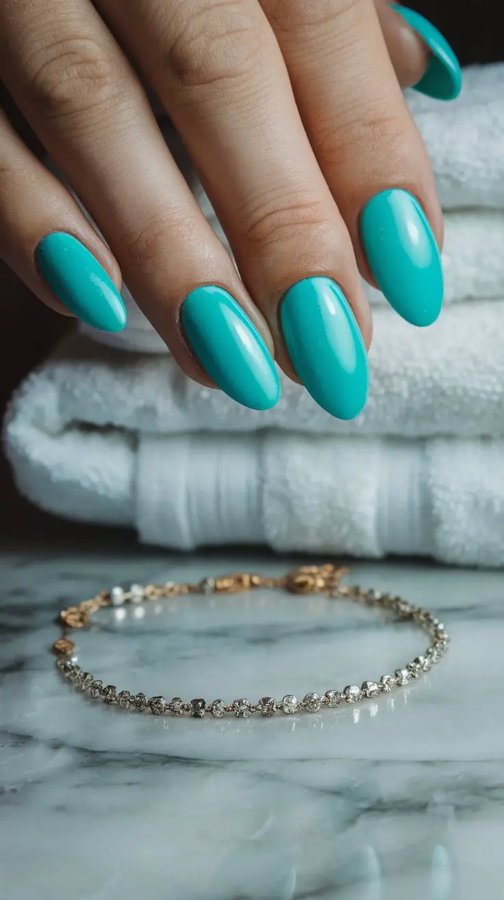 Classic Turquoise Gloss (That Says “I’m Effortlessly Chic”)