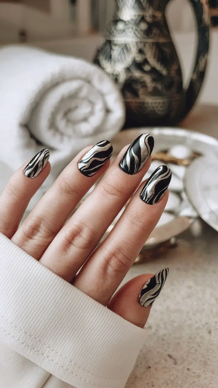 Black and Silver Marble Effect (That’s Giving Luxury Spa Vibes)